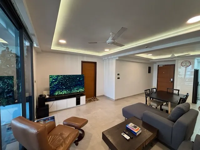 Penthouse For Sale 3 BR 3BTH Big Living Room Big Balcony in Hulhumalé Phase 1 – Fully Furnished — Hulhumalé