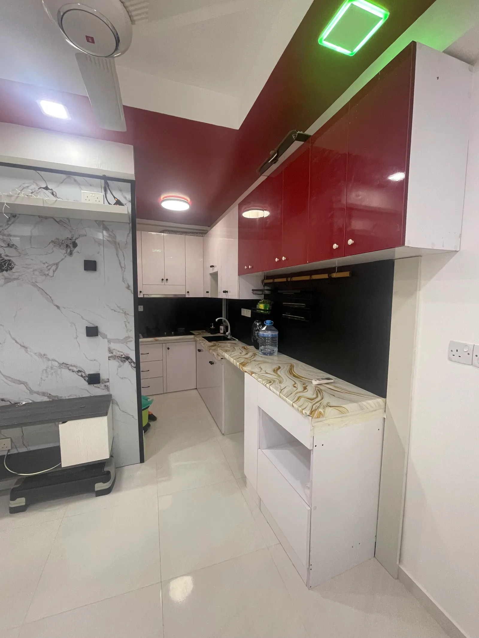 2 Bedroom Apartment in Galolhu — Galolhu