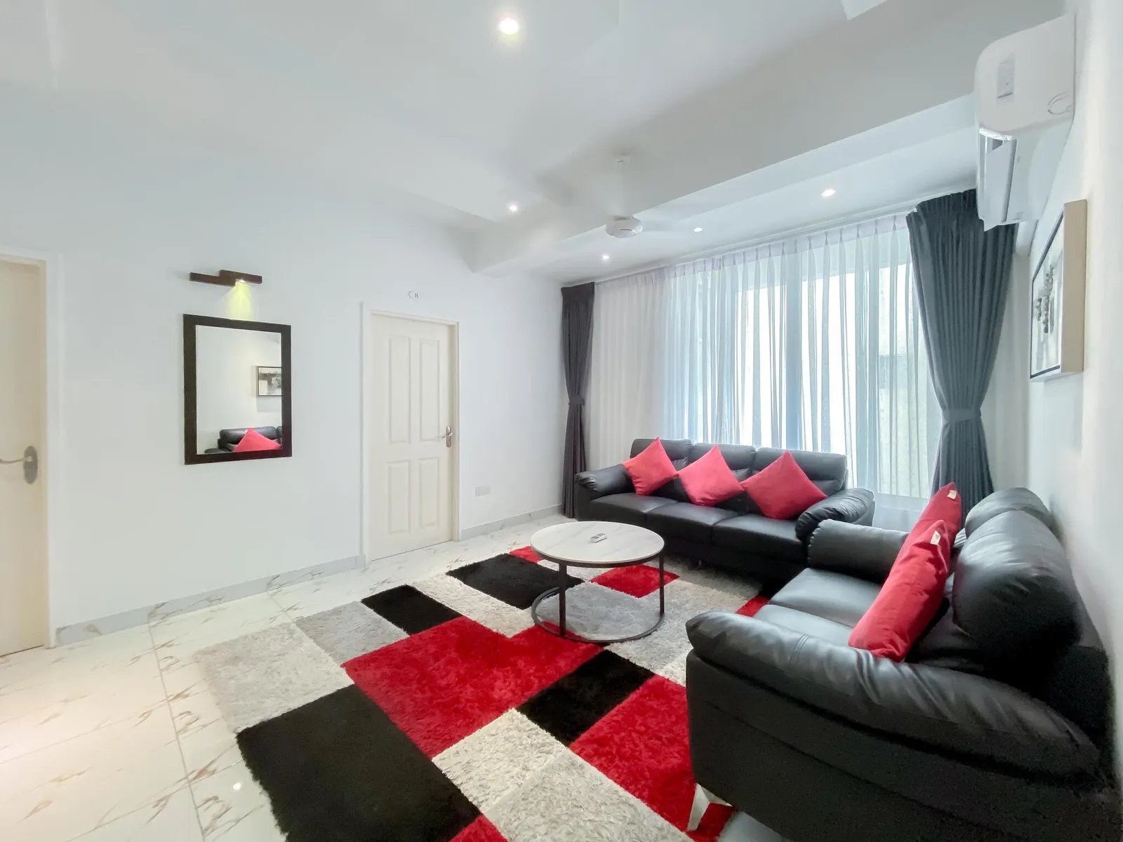 Modern Executive 3-Bedroom Serviced Apartment — Malé