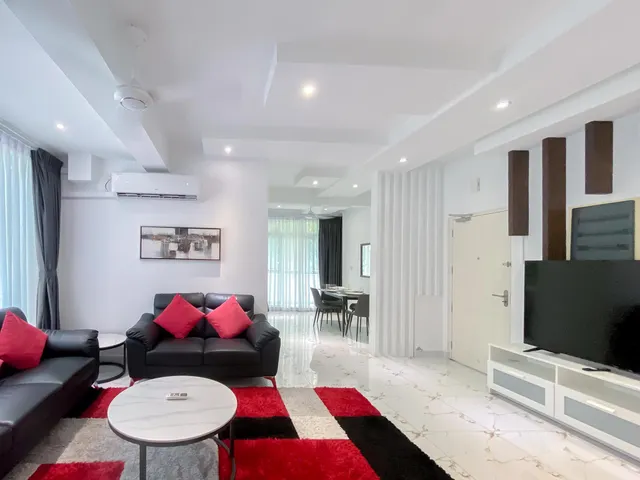 Modern Executive 3-Bedroom Serviced Apartment — Malé