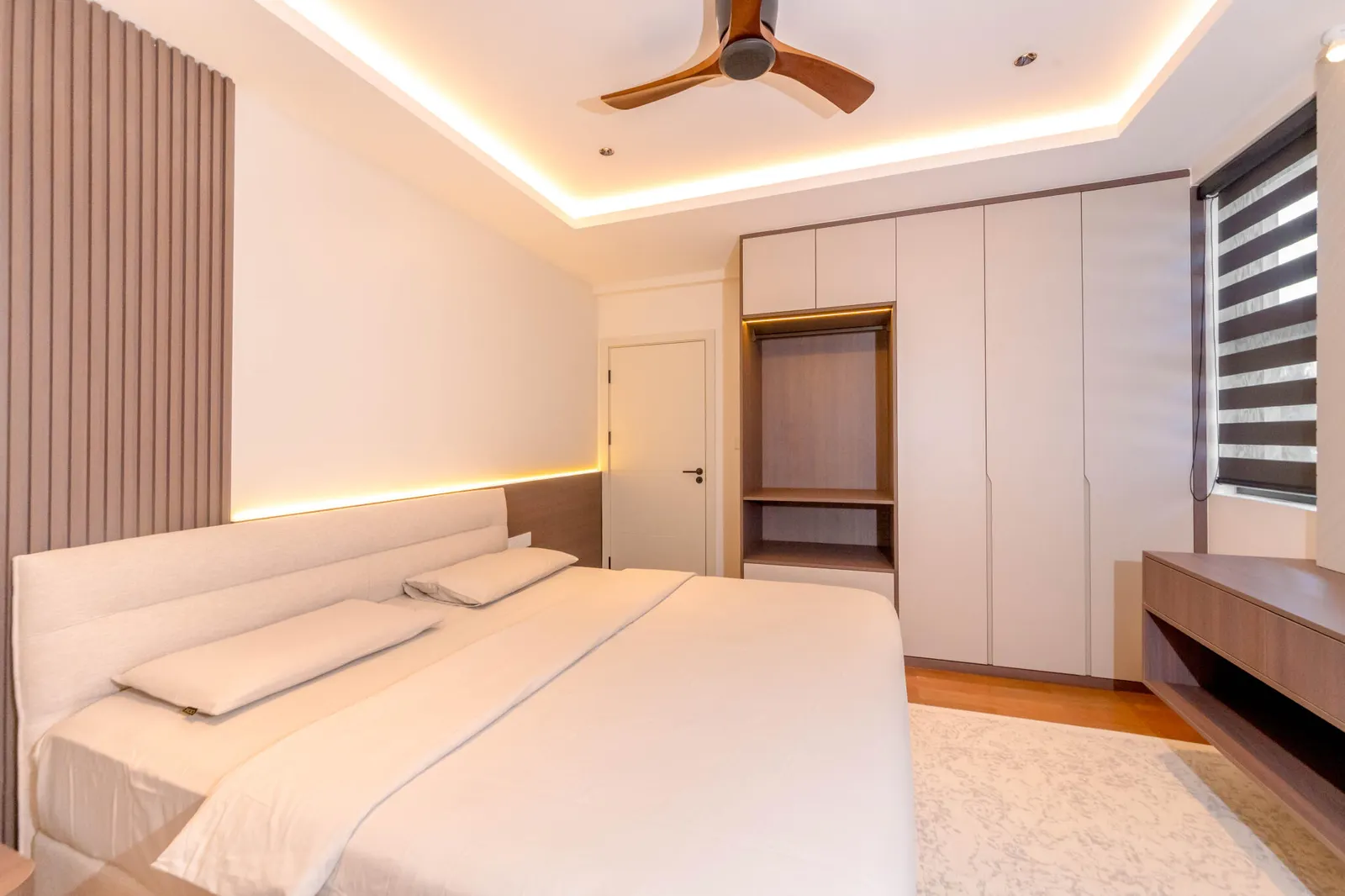 Modern2 Bedroom Beachfront Apartment with Balcony — Hulhumalé