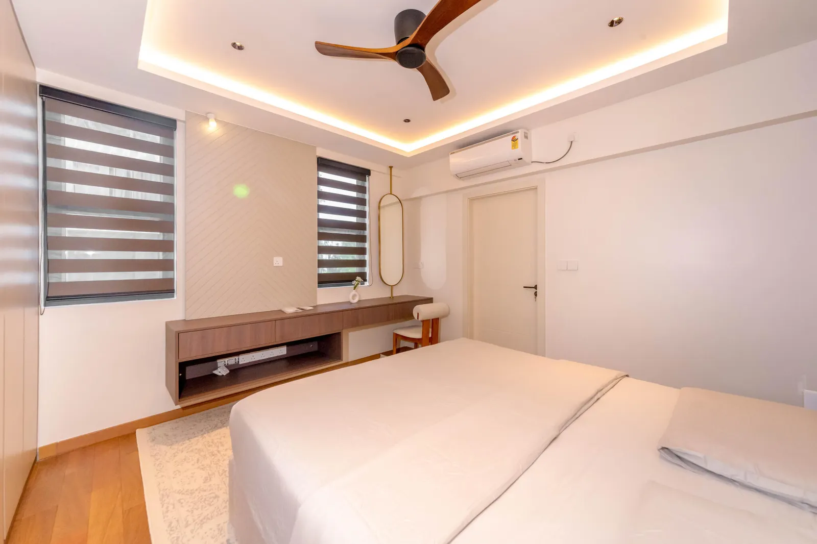 Modern2 Bedroom Beachfront Apartment with Balcony — Hulhumalé