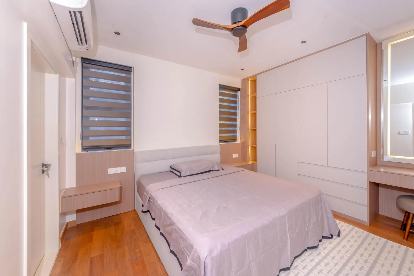 Premium Beachfront 1-Bedroom with Ocean-View Balcony — Hulhumalé