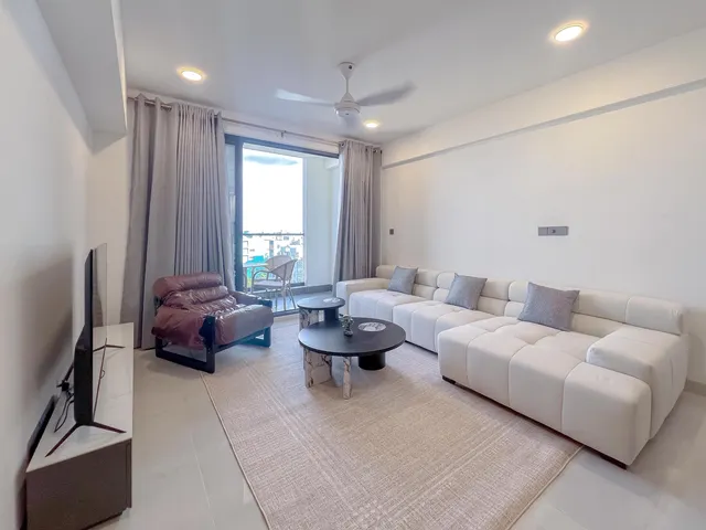 Exquisite 3-Bedroom Corner Residence with 3 Balconies — Hulhumalé