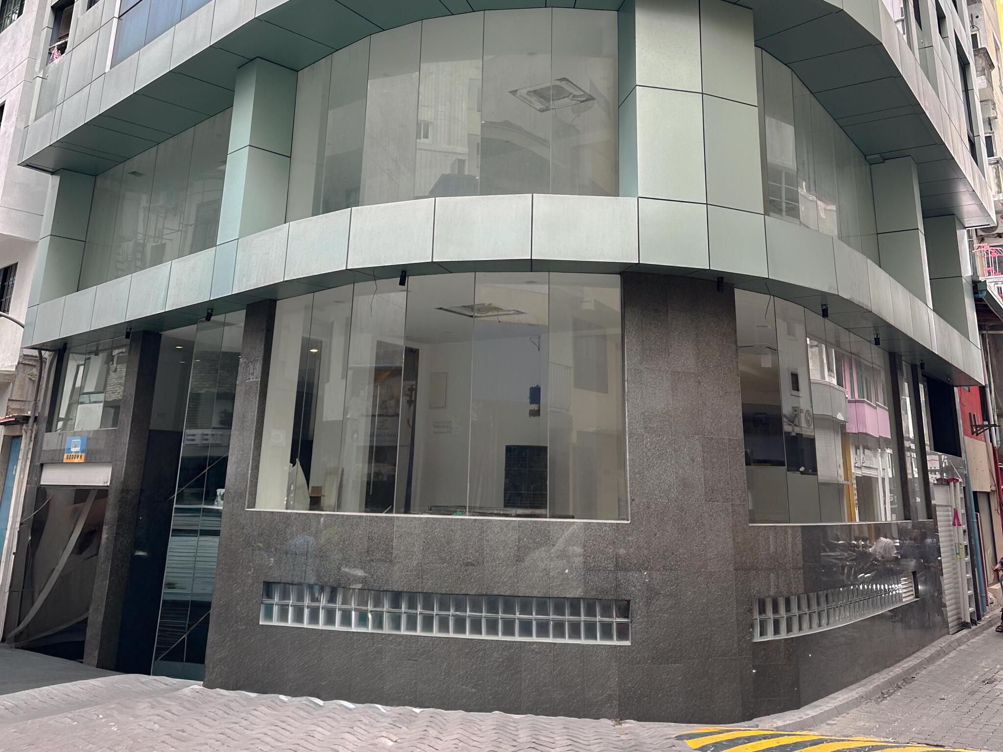Duplex Commercial Space in Henveiru for Lease — Hulhumalé