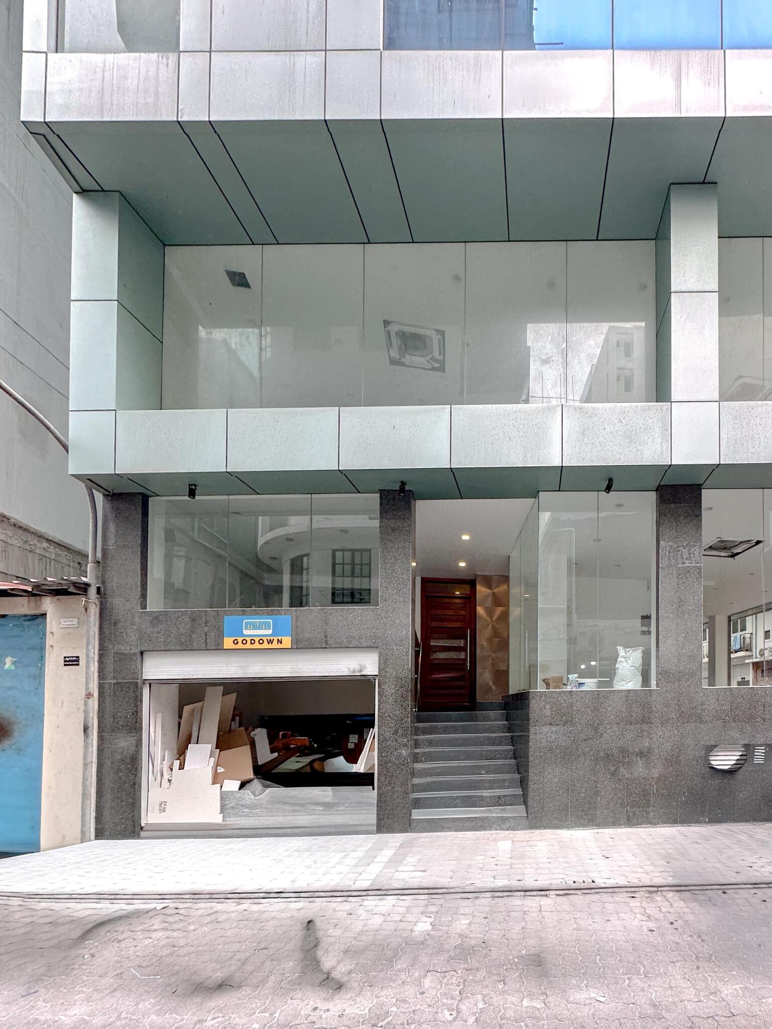 Duplex Commercial Space in Henveiru for Lease — Hulhumalé