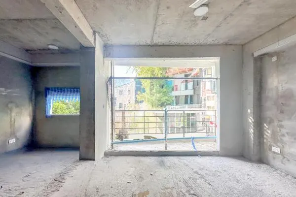 Duplex 2000SQFT Commercial Space for a Office or Mini Mart in Maafannu — Hulhumalé