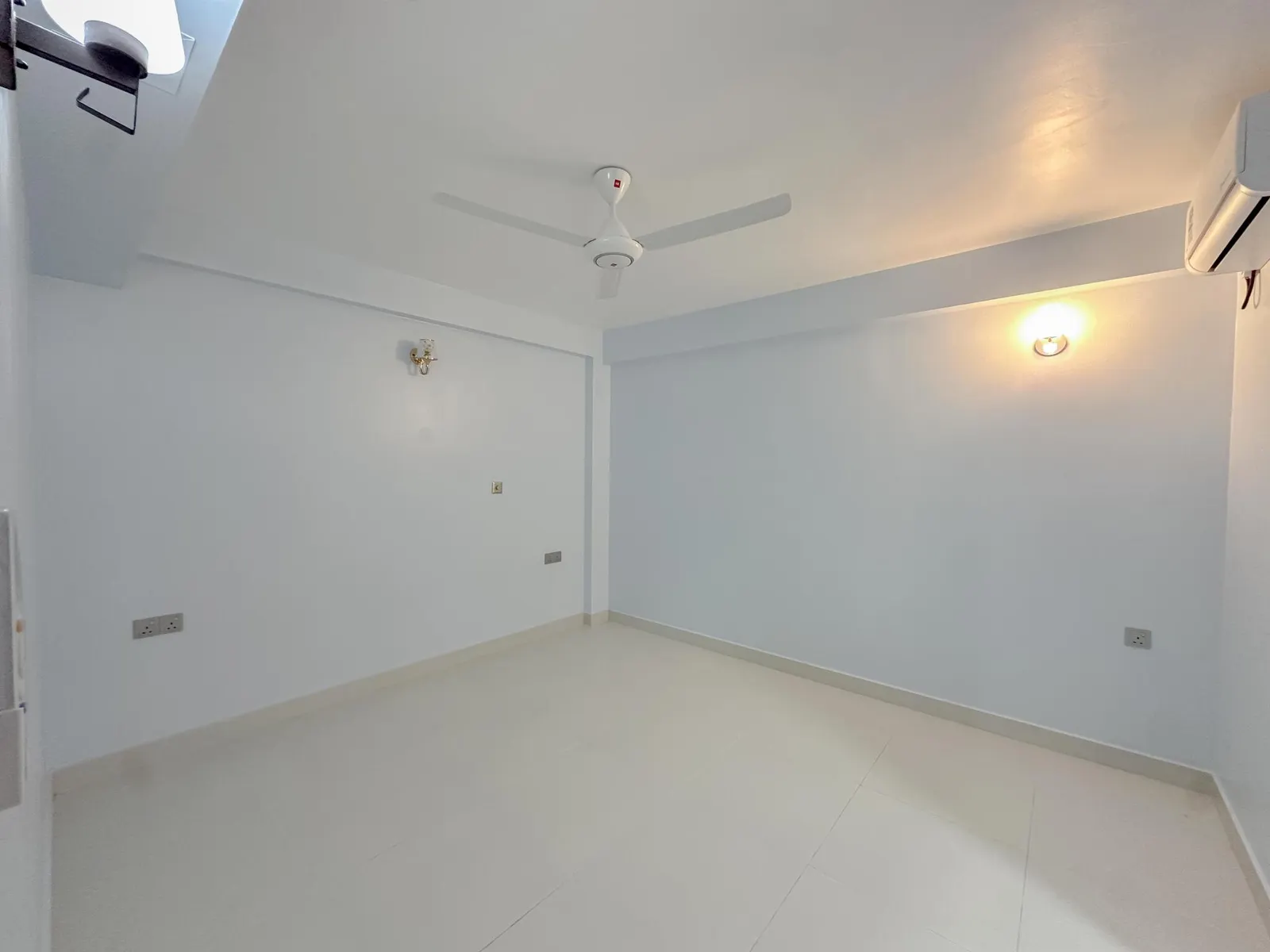 Fully furnished 1 Bedroom Premium Apartment for Rent in Male near Majlis — Malé