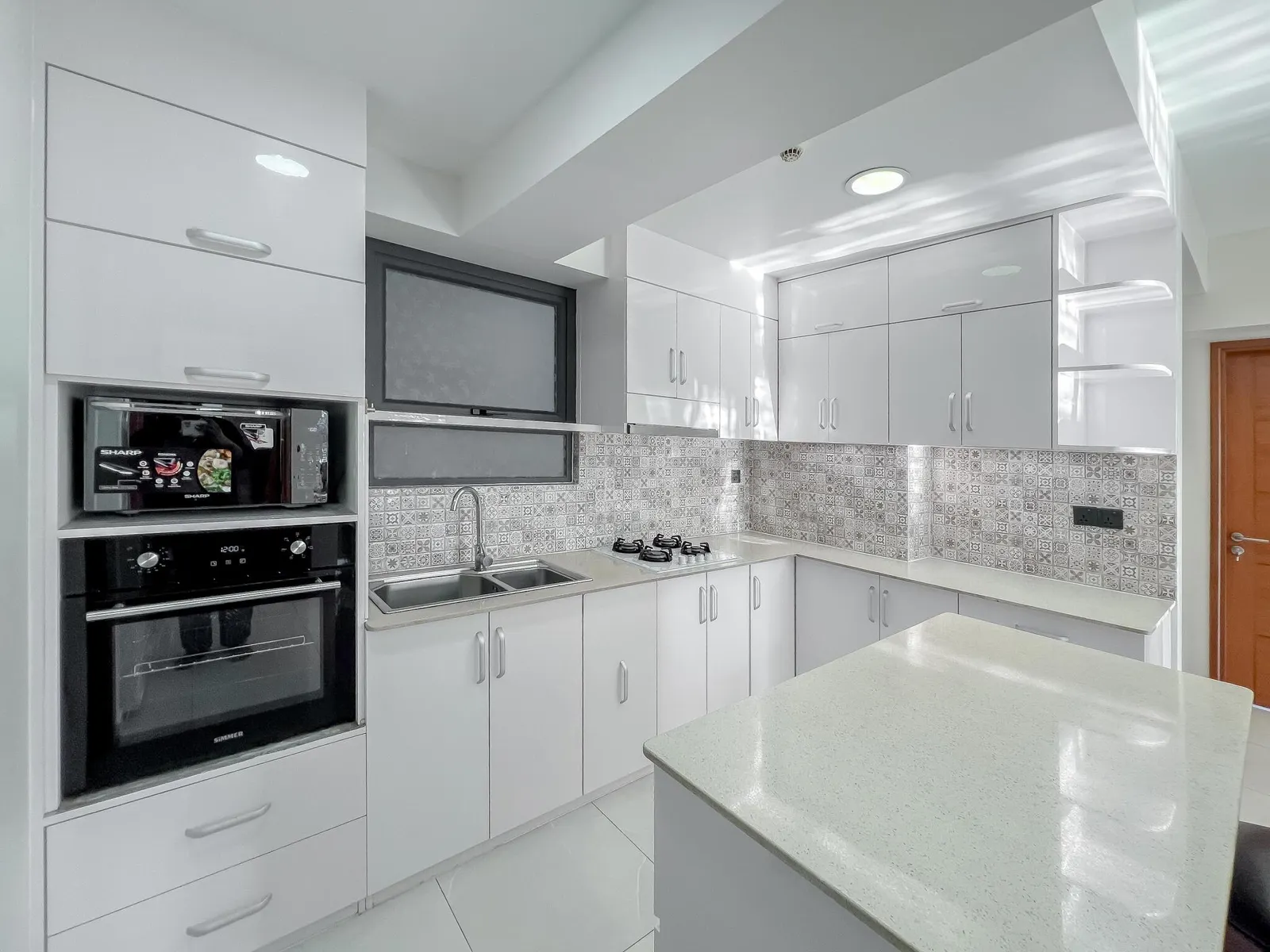 Luxury Marina-View 3-Bedroom Apartment — Hulhumalé
