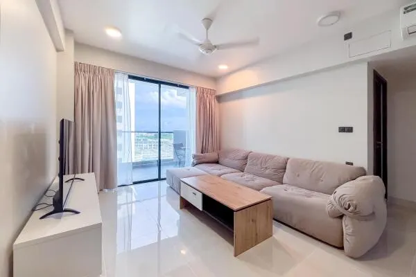 2 BR 11th Floor Terrace Apartment in Chandhanee Magu — Malé