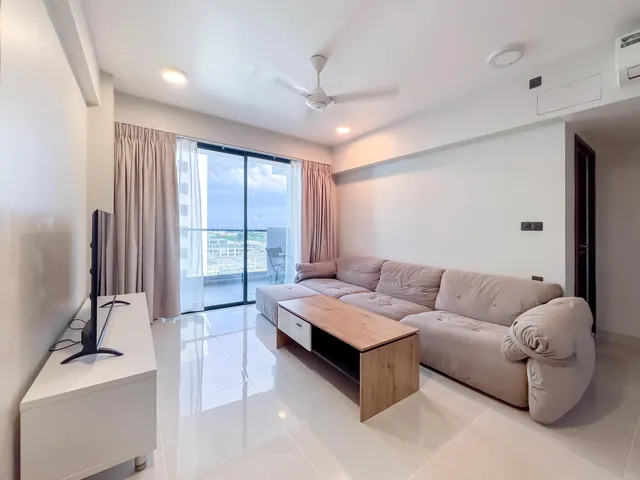 Raincrest 9th Floor 3+1 BR Corner Unit Central Park View — Hulhumalé