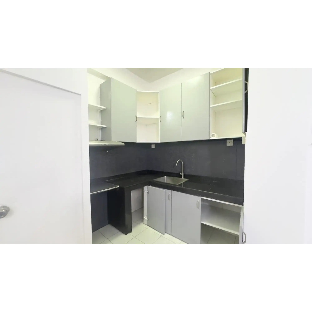 Unfurnished 2 bedroom apartment, 2nd Floor, NO LIFT, Gandhakoalhi Magu, Male' — Malé — Maafannu