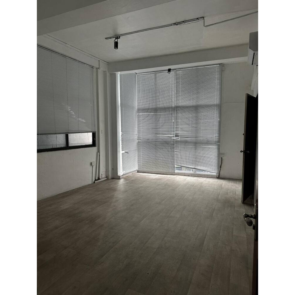 OFFICE FOR RENT — Malé — Henveiru