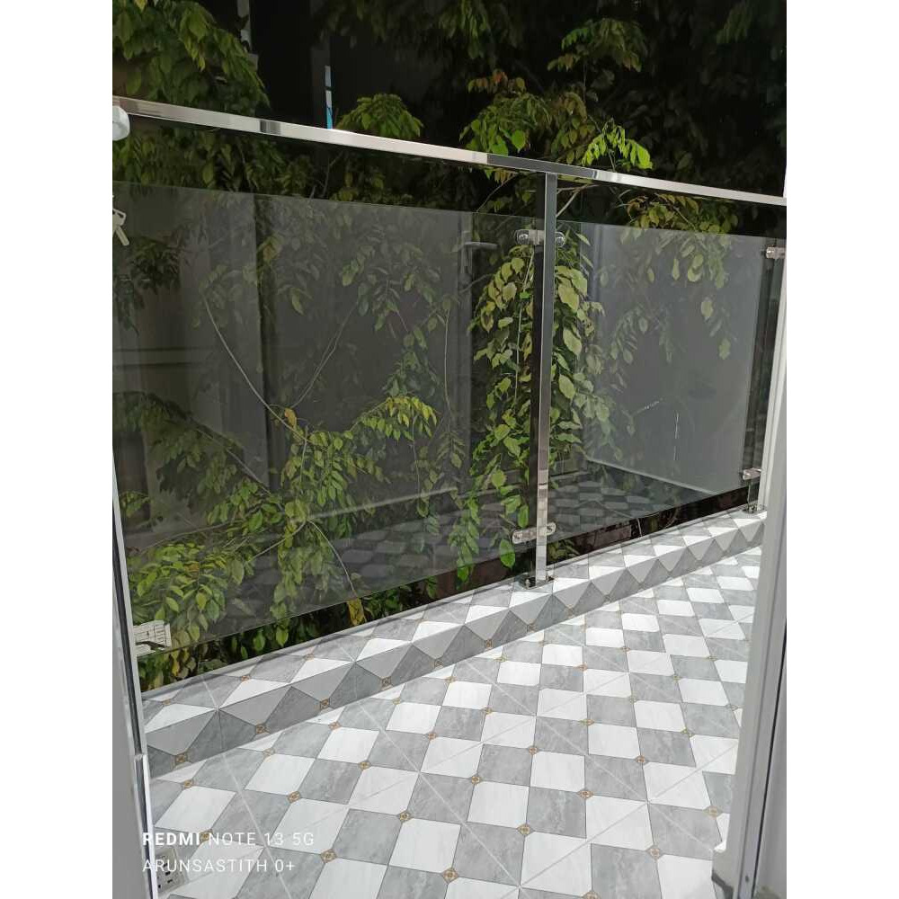 Spacious & Well-Ventilated Two-Room Apartment for Rent — Malé — Galolhu