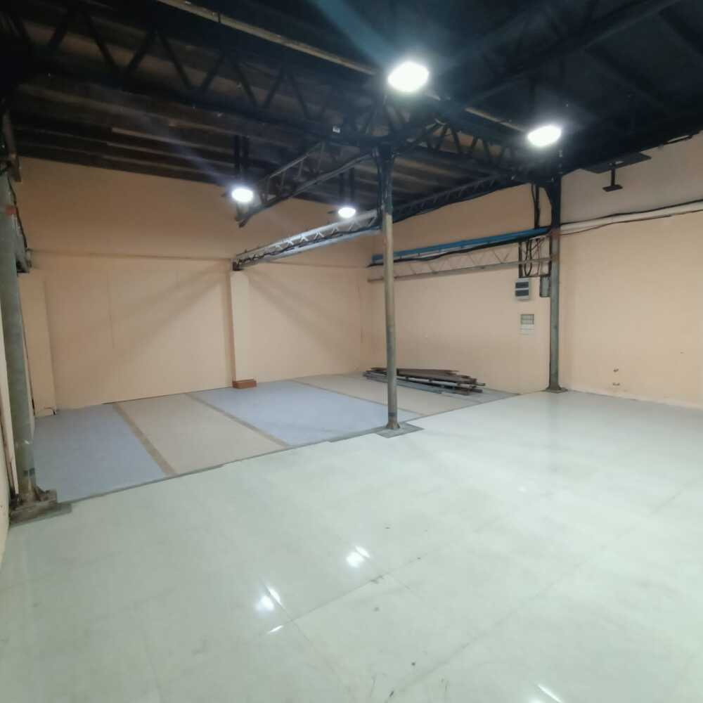 GODOWN FOR RENT NEAR COMMERCIAL PORT AREA, MAAFANNU — Malé — Maafannu