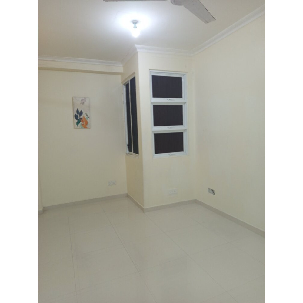 Big one room apartment near IGMH no lift 13500 — Malé — Maafannu