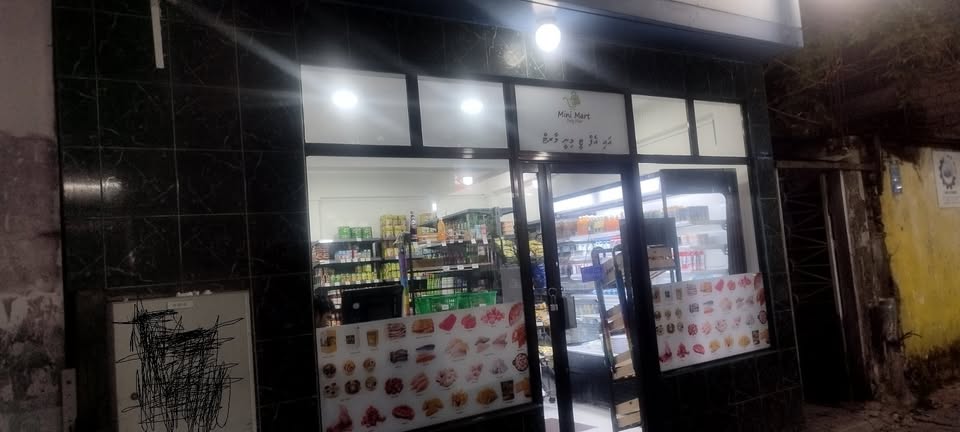 Renting space for shop ( for cafe, takeaways or saloon) — Malé — Maafannu