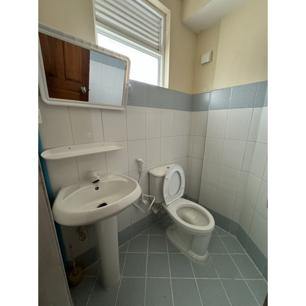 Office space available for rent. Faamdheyri magu (Near MEDICA) — Malé — Maafannu