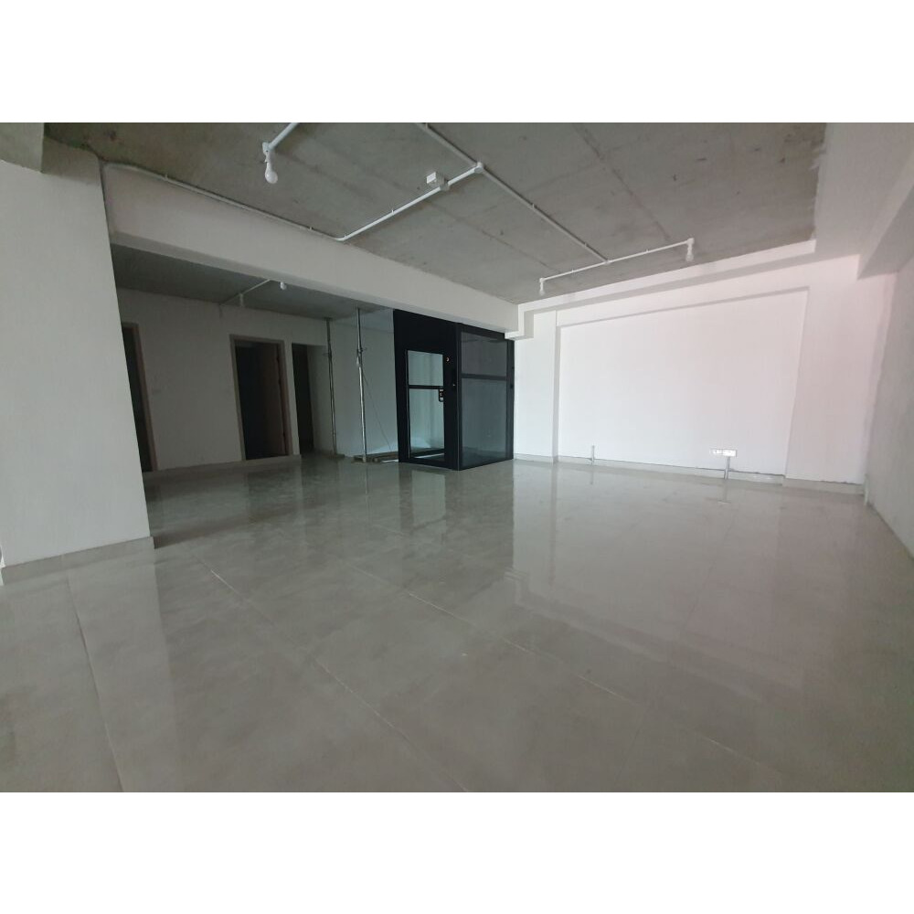 Showroom Shop, Godown Warehouse, Commercial Office Space Ground and first floor. — Malé — Maafannu