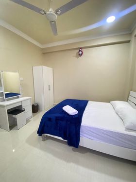 Clean, Spacious, Safe & Secure room for daily RENT. Phone: 9 30 30 80 — Malé — Maafannu