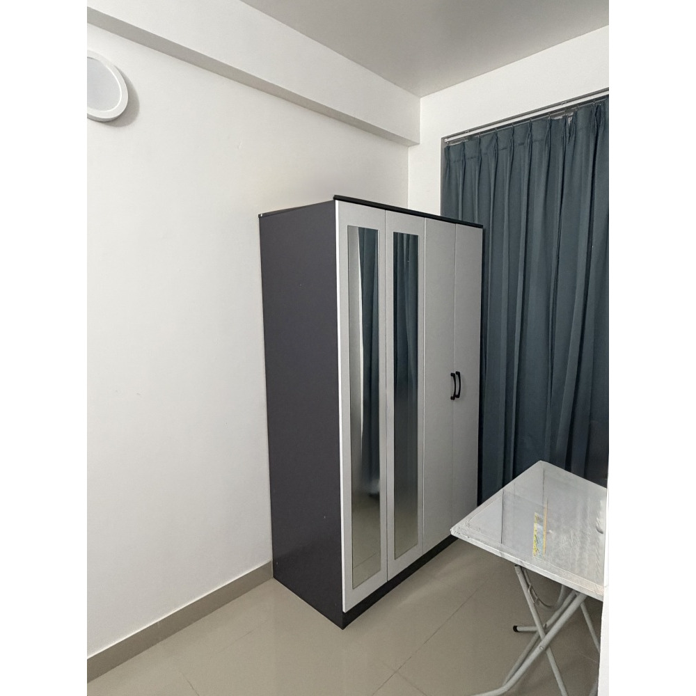 ROOM FOR RENT FROM 2 BEDROOM APARTMENT — Hulhumalé