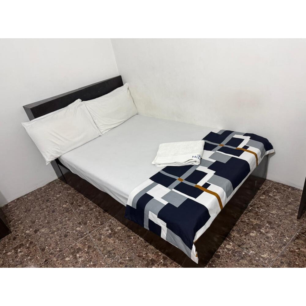 Room for Daily rent /... monthly Room available 9000 — Malé — Galolhu