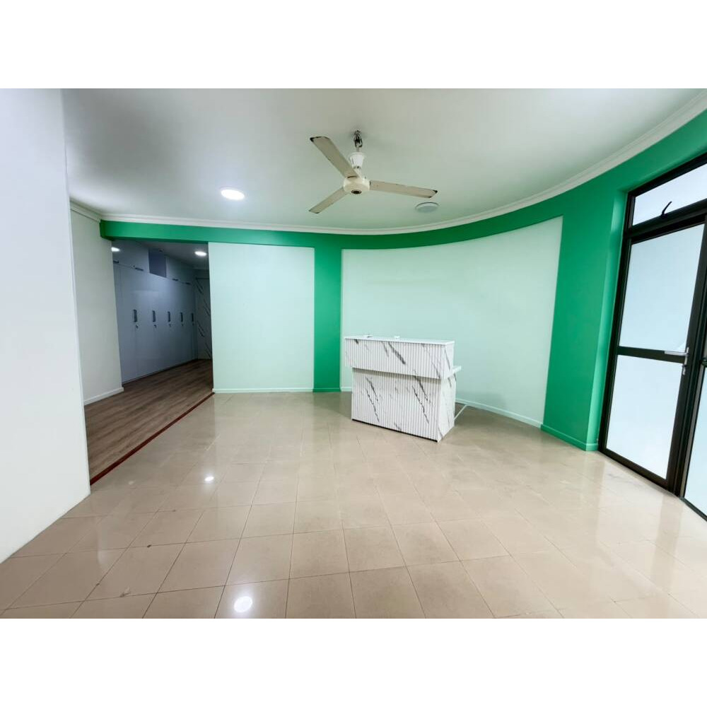 CLINIC SPACE FOR RENT (Call ) — Malé — Henveiru