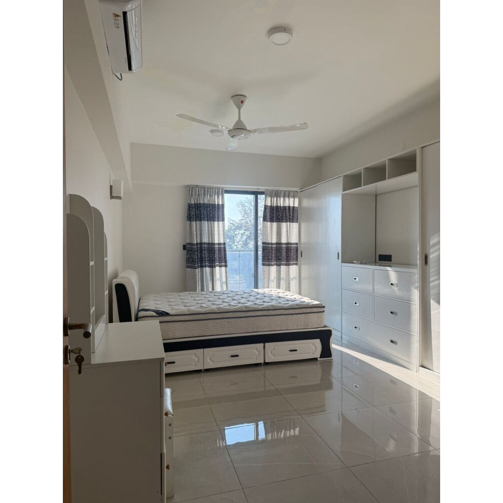 FULLY FURNISHED 3-BEDROOM APARTMENT IN OCEANFRONT HULHUMALE CALL — Hulhumalé