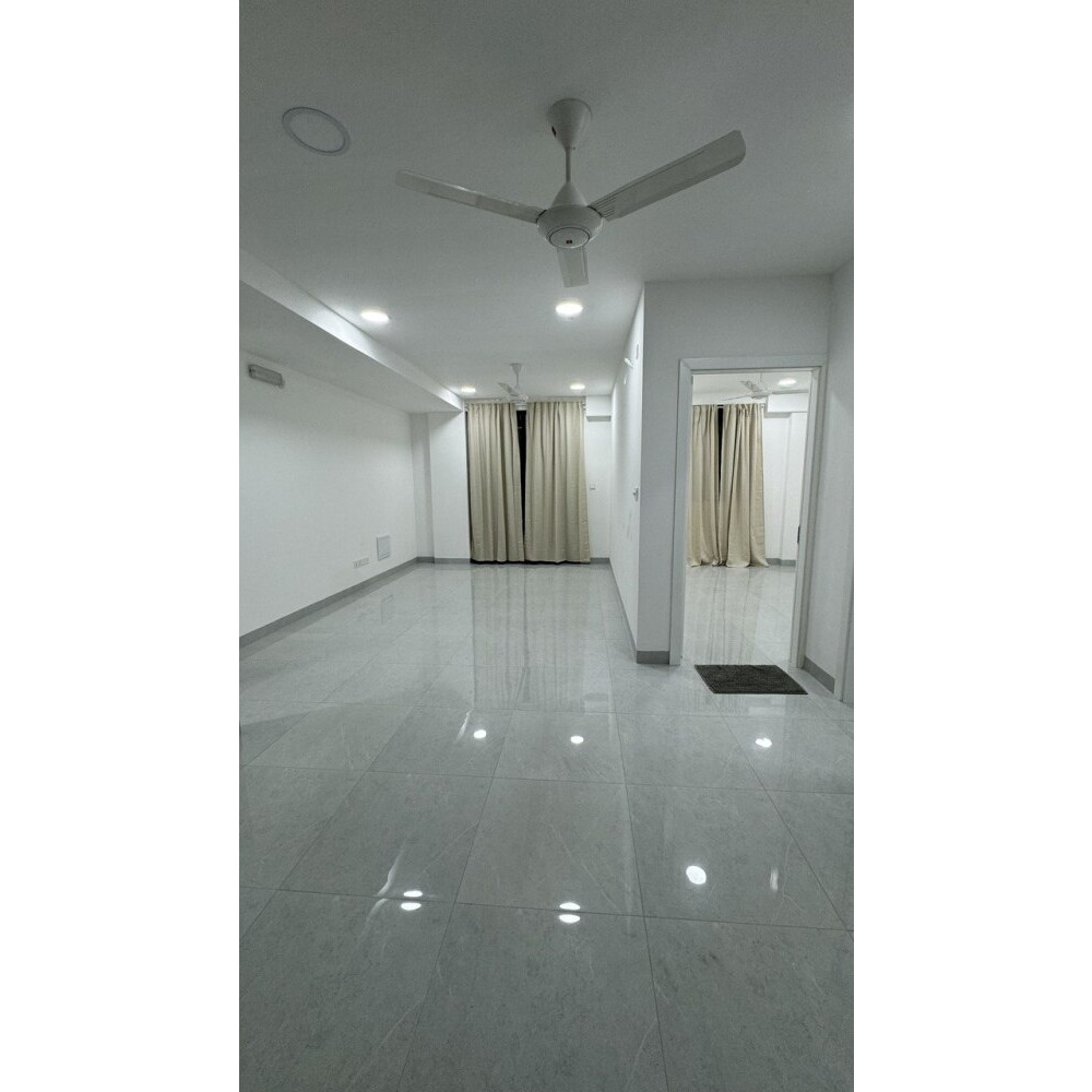 2+1 Apartment in Hulhumale Phase 1 - 13th Floor for Rent - Prefer Foreigners — Hulhumalé