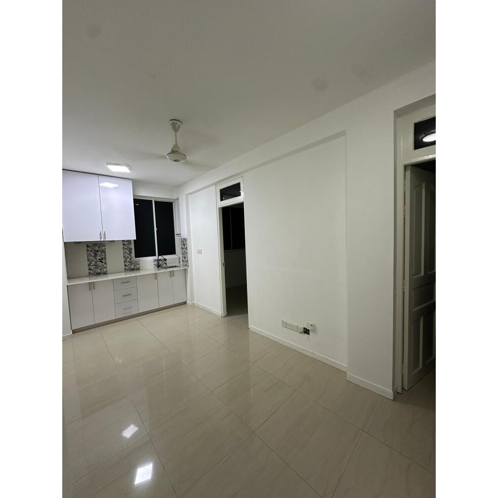 2 Room Apartment for rent (5th Floor no lift) 14000 MVR — Malé — Machchangolhi
