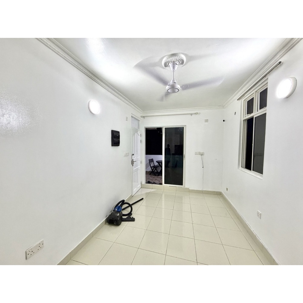 1Room Apartment with Terrace for Rent, 6th Floor (No Lift) | Not Furnished — Malé — Henveiru