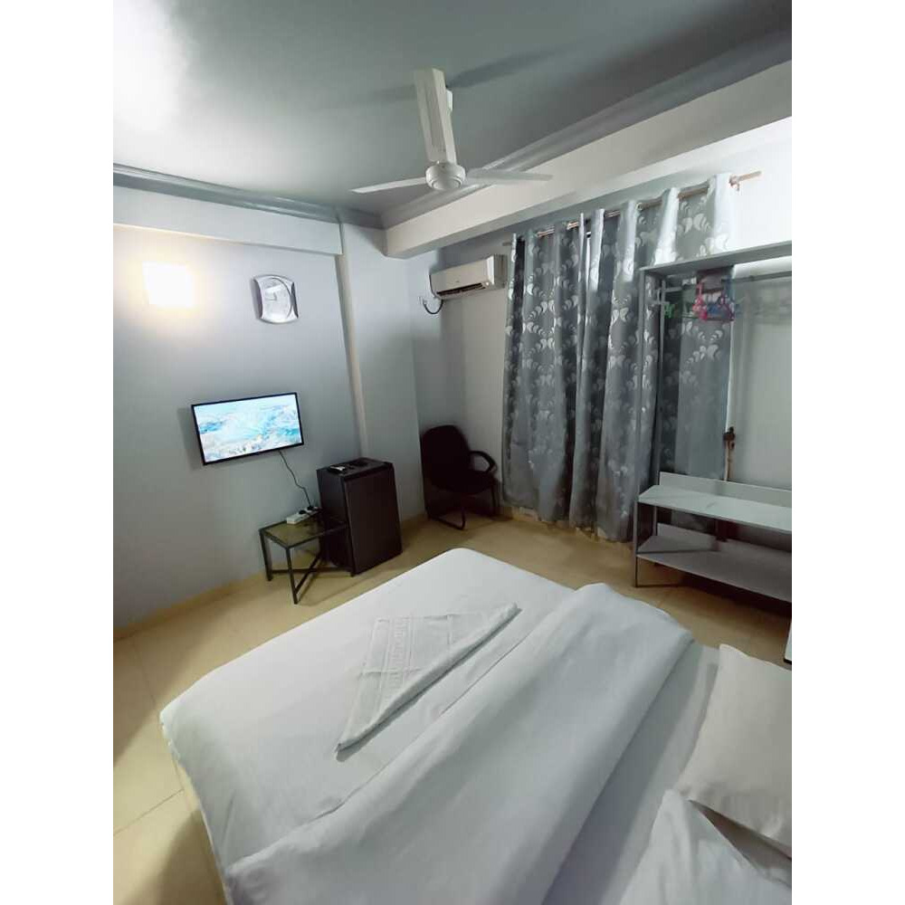 Room for daily rent male Chaandheene magu Near Add- On- Store — Malé — Machchangolhi
