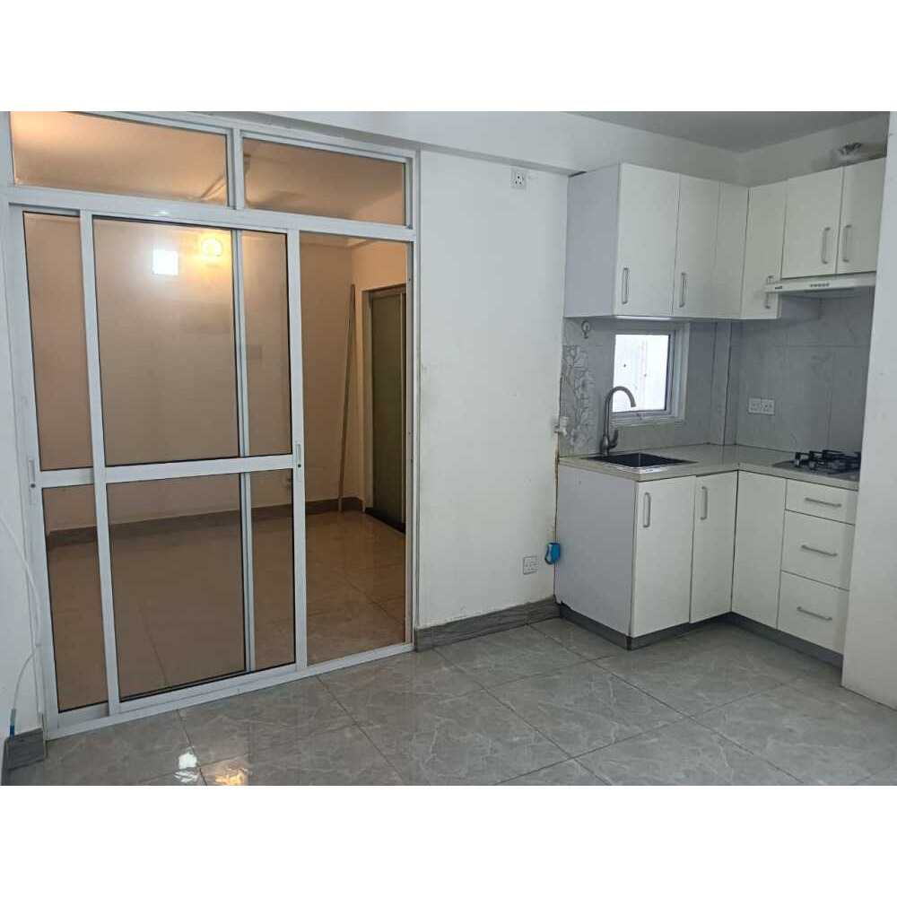 One Room Apartment for rent MVR11,000/- from fourth floor - NO LIFT — Malé — Henveiru