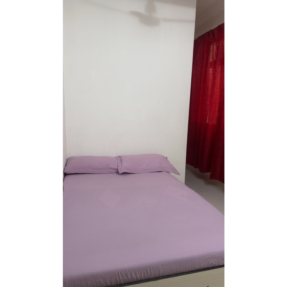 Renting fully furnished a/c room with attached toilet from 2 room apartment — Malé — Henveiru
