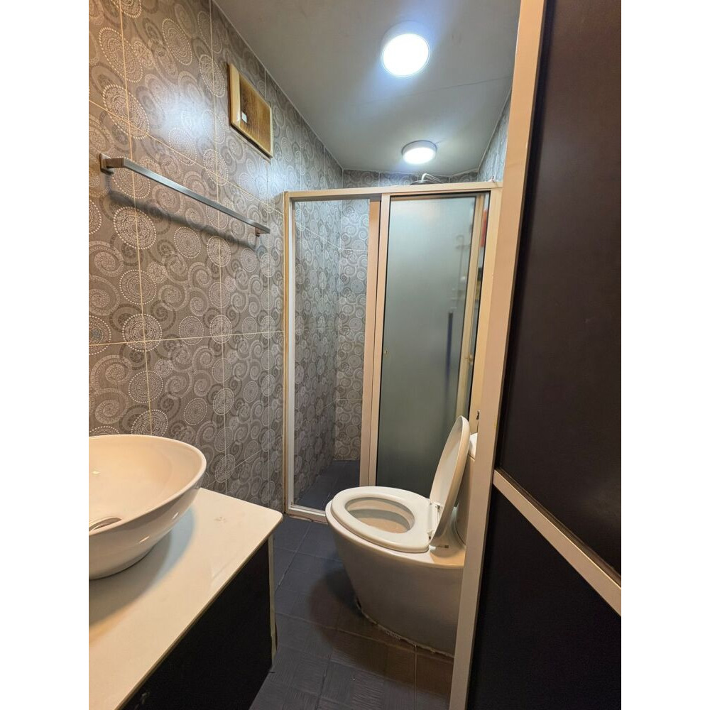 SUITABLE FOR STAFF ACCOMODATION — Malé — Maafannu