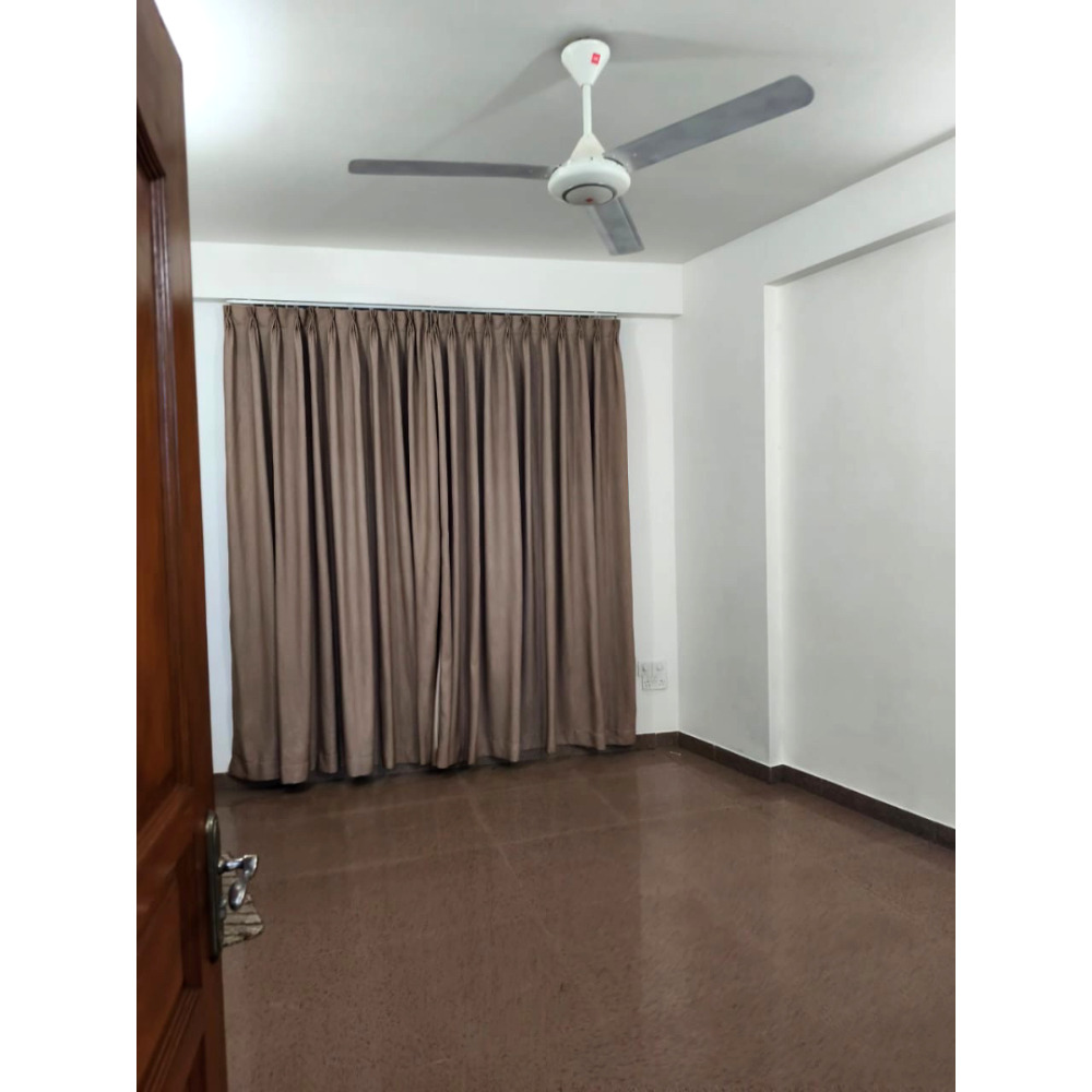 Apartment with 2 bedrooms and attached toilet each. — Malé — Machchangolhi