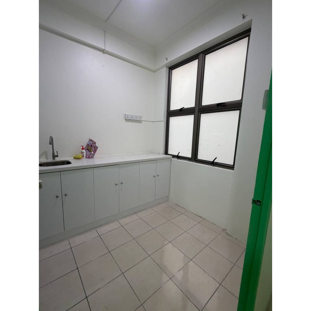 CLINIC SPACE FOR RENT (Call ) — Malé — Henveiru