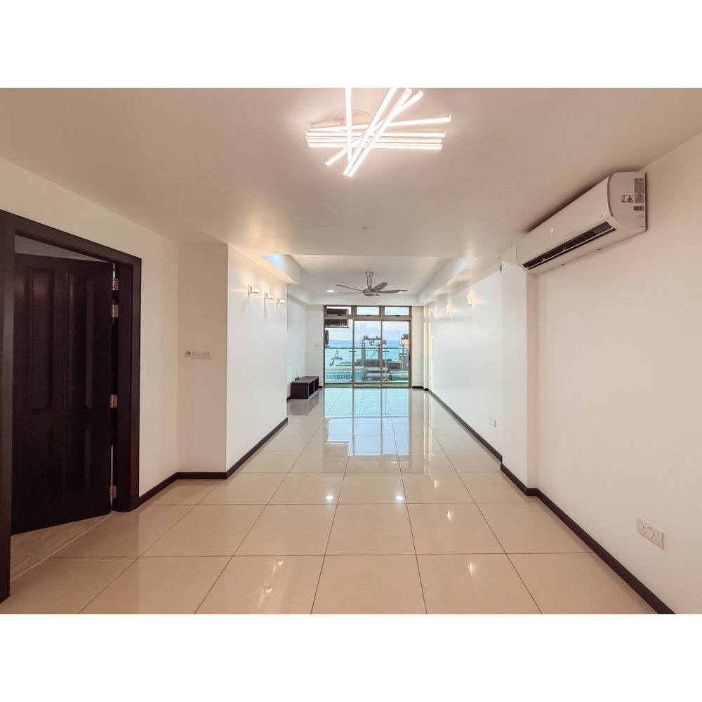 Premium Oceanfront Property for Rent Ideal for Office or Residence — Malé — Maafannu