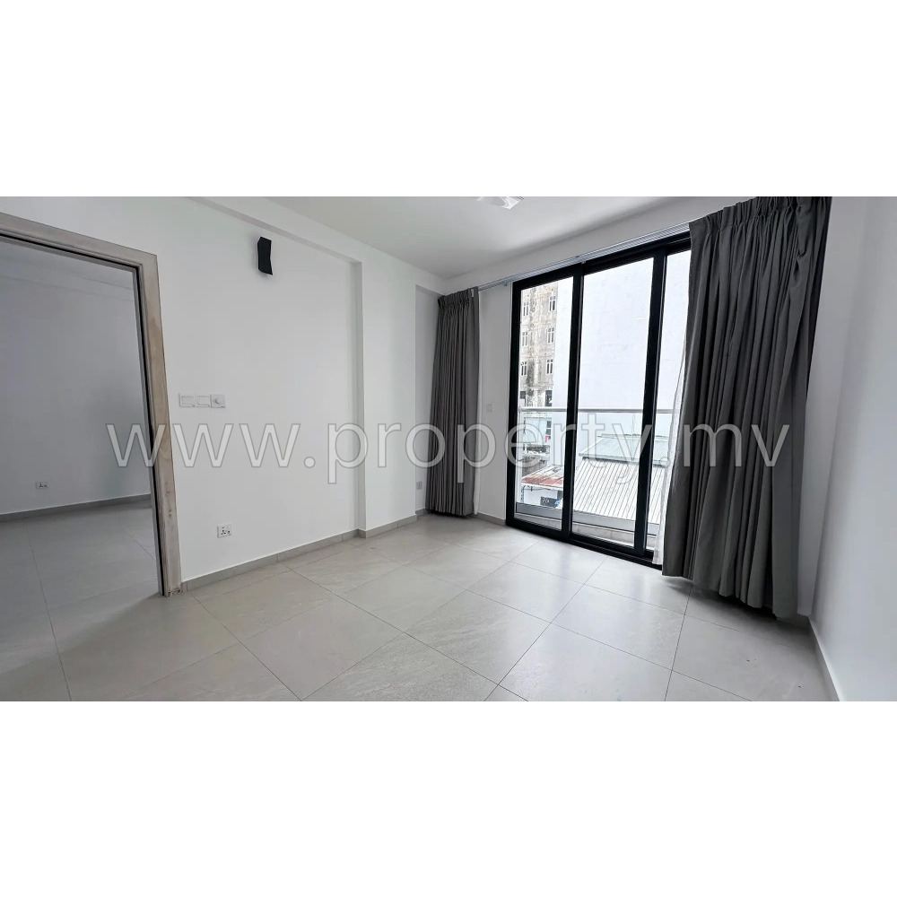 Unfurnished 3 bedroom apartment, Fiyaathoshi Magu, 5th FL, Maafannu, Male' — Malé — Maafannu