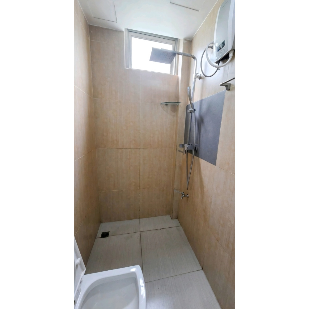 1 room from 3 room apartment - Room only - Viber — Vilingili