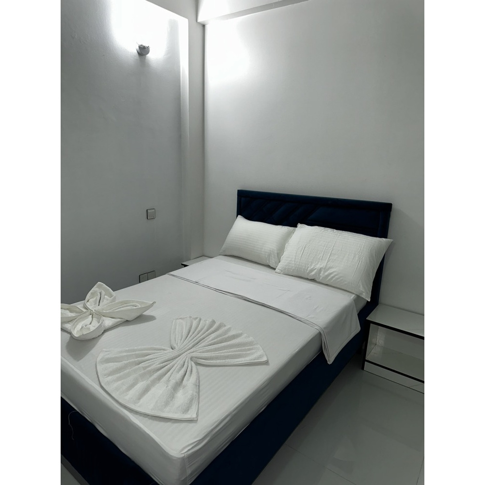 Room for daily rent male Chaandheene magu Near Add- On- Store — Malé — Machchangolhi