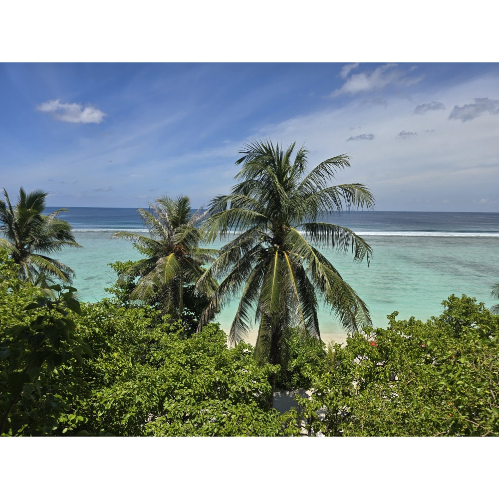HM Phase 1, Beachfromt 2 Bedroom Large Apartment with Seaview in Prime Area — Hulhumalé
