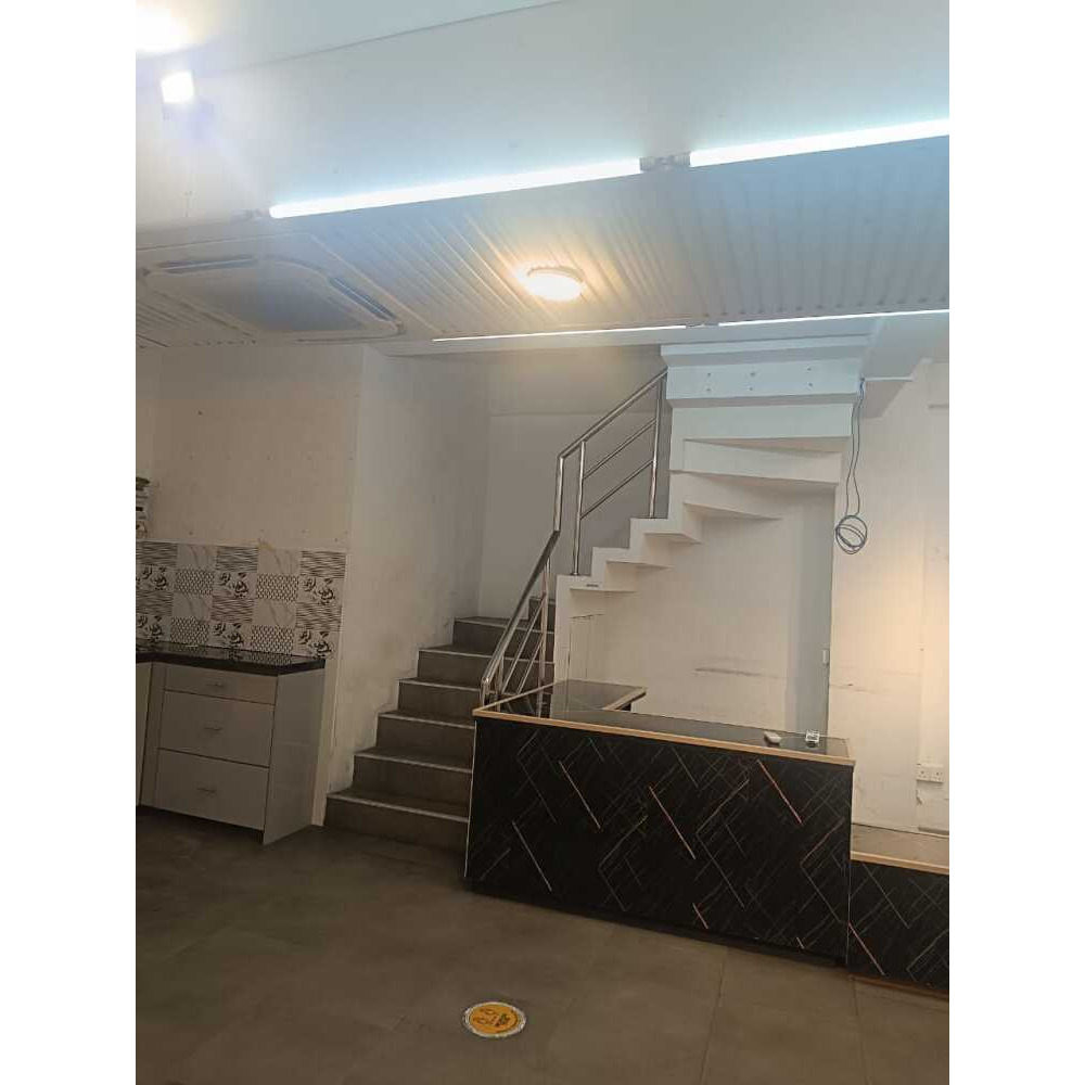 Two Floor shop for Rent From Henveiru, Jnavareemagu — Malé — Henveiru