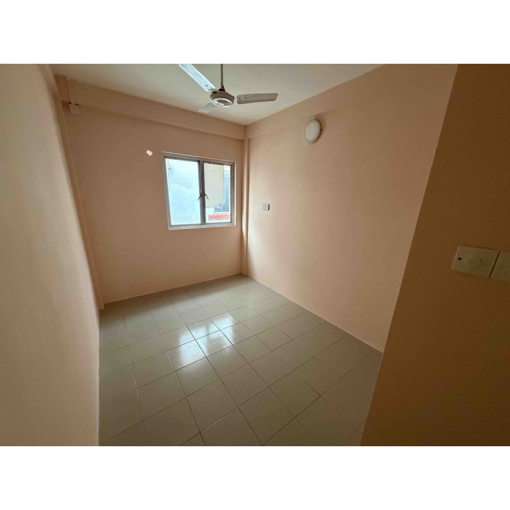 5 room Apartment for rent - Msg — Hulhumalé