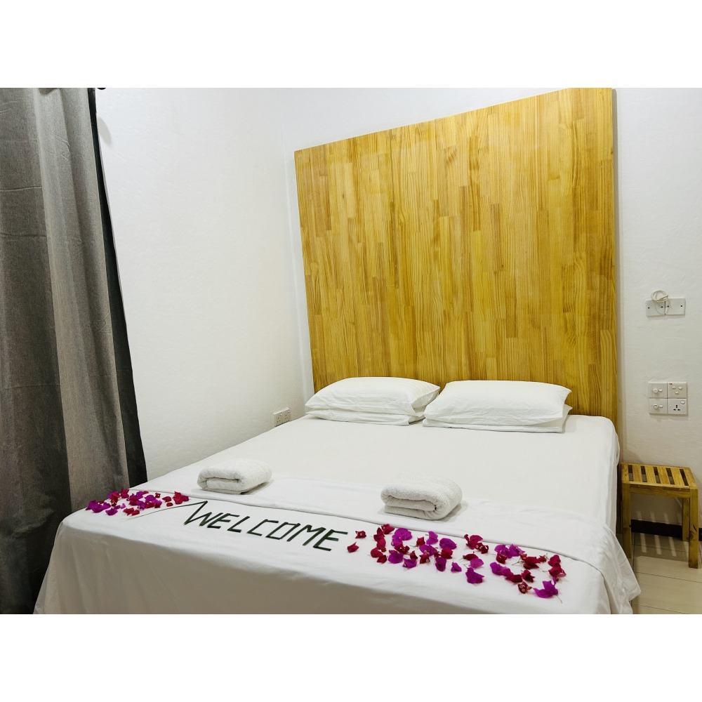 3-Room Guest House in Huraa Long-Term Lease — Kaaf