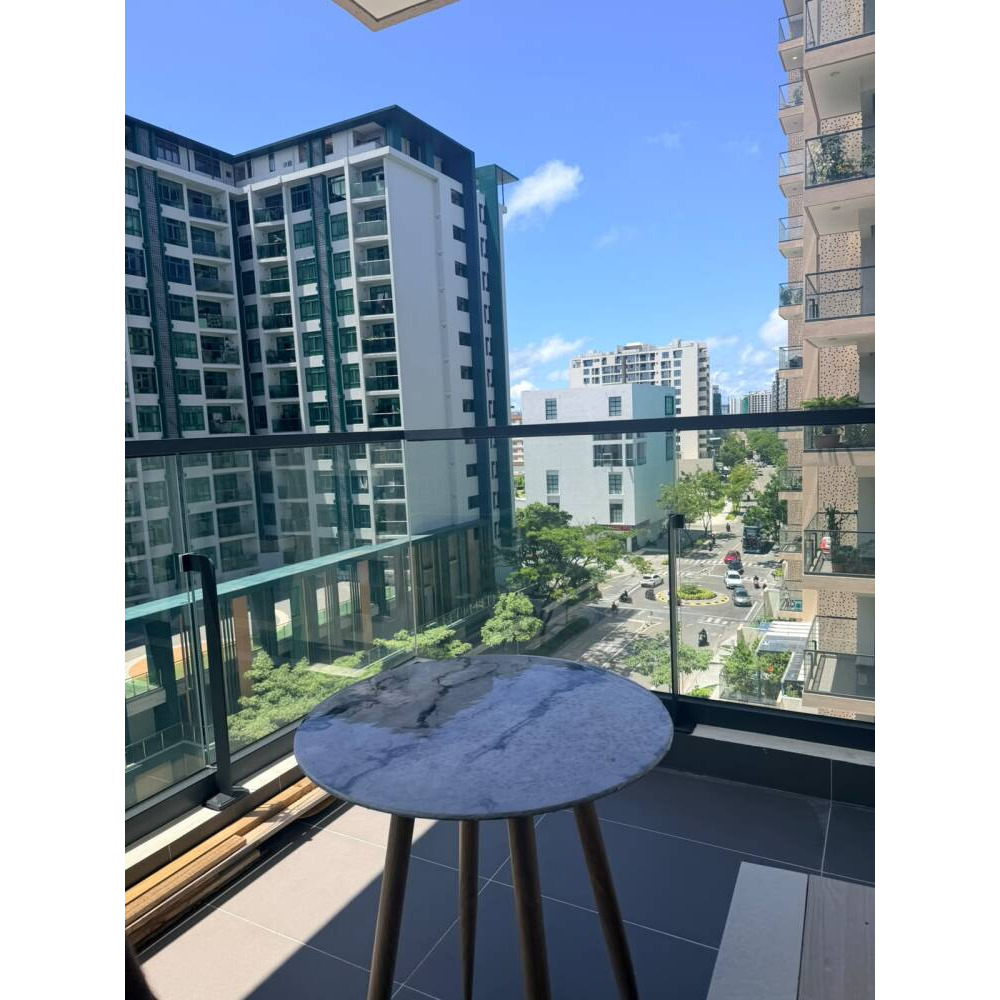 ? LUXURY SEMI-FURNISHED 3-BEDROOM APARTMENT FOR RENT — Hulhumalé