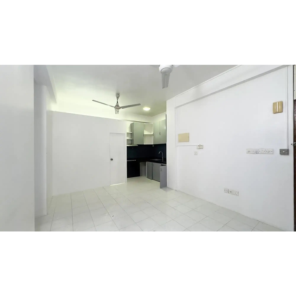 Unfurnished 2 bedroom apartment, 2nd Floor, NO LIFT, Gandhakoalhi Magu, Male' — Malé — Maafannu
