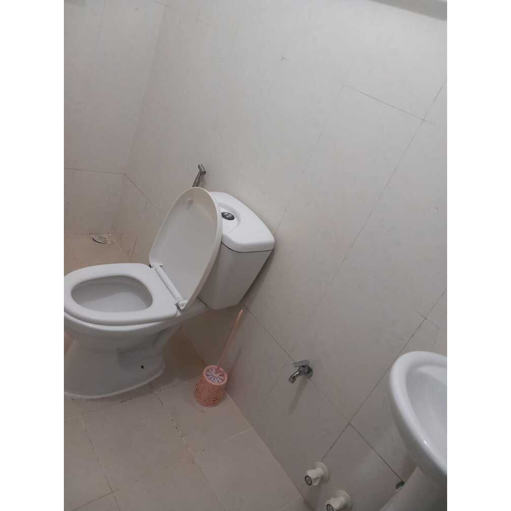 Bed space for girls in male — Malé — Maafannu