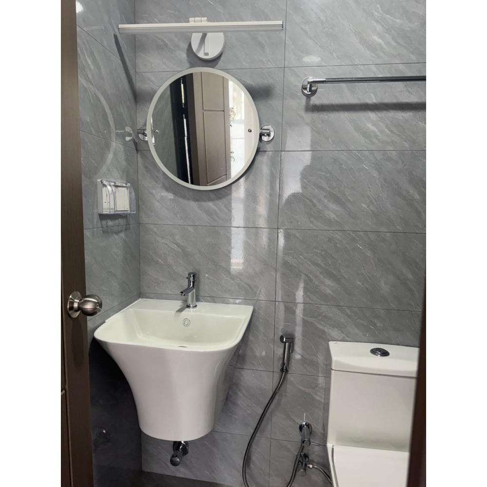 Spacious & Well-Ventilated Two-Room Apartment for Rent — Malé — Galolhu