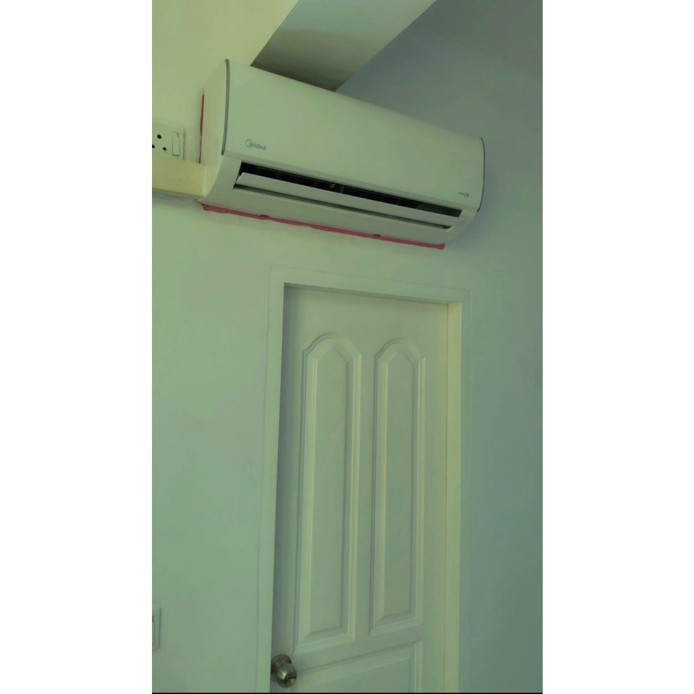 1 Fully furnished AC room for rent with separate entrance Water&Electricity free — Malé — Maafannu